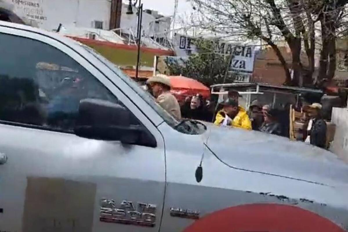 Declaración desata zafarrancho en garita de Nogales