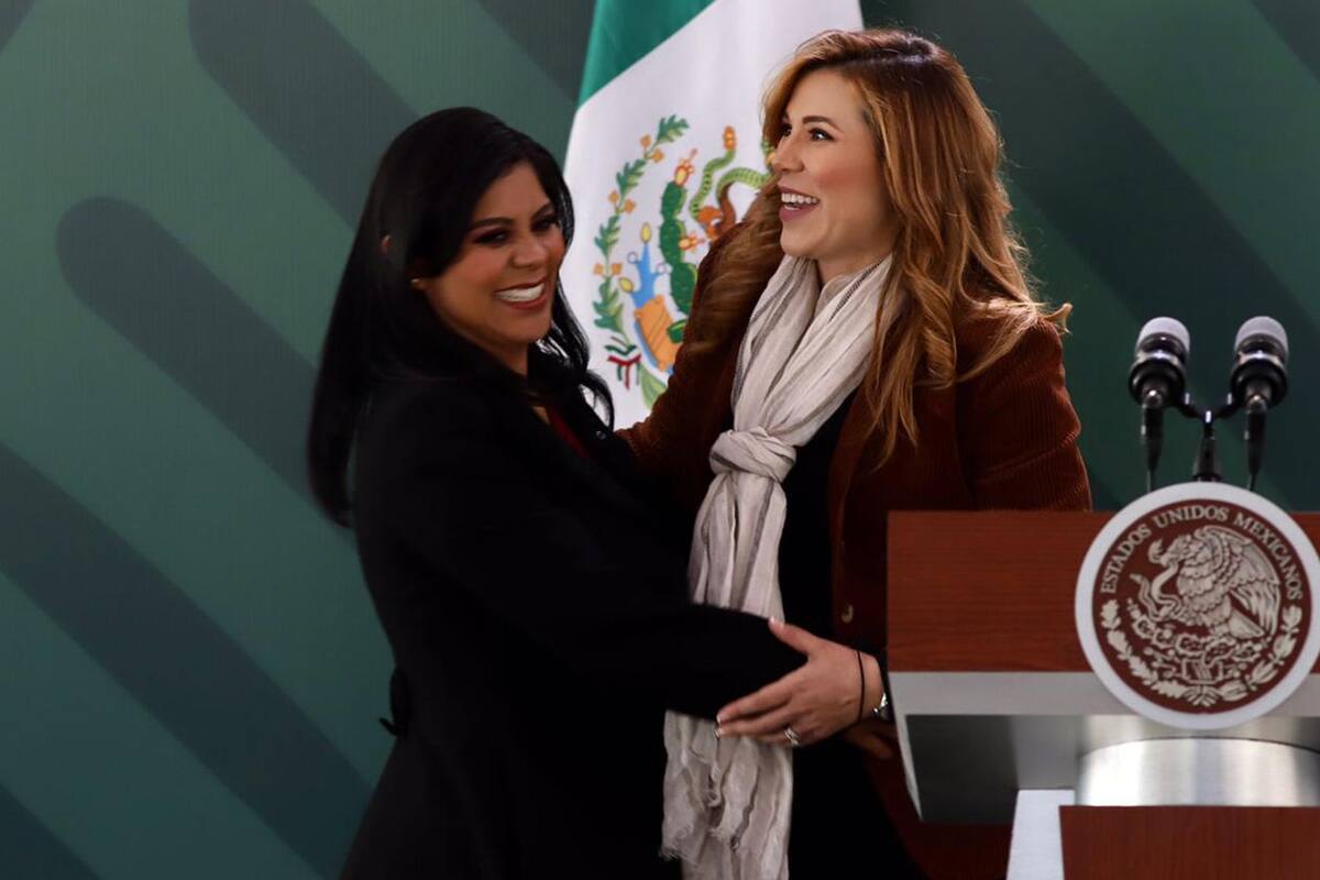 Gobernadora Marina del Pilar y alcaldesa Montserrat Caballero se abrazan en la 'mañanera'