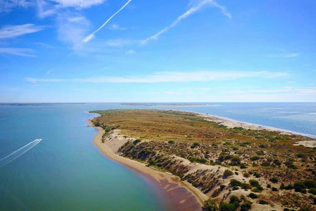 Proyectan abrir caminos a la Isla Huivulai y otra playa en Cajeme