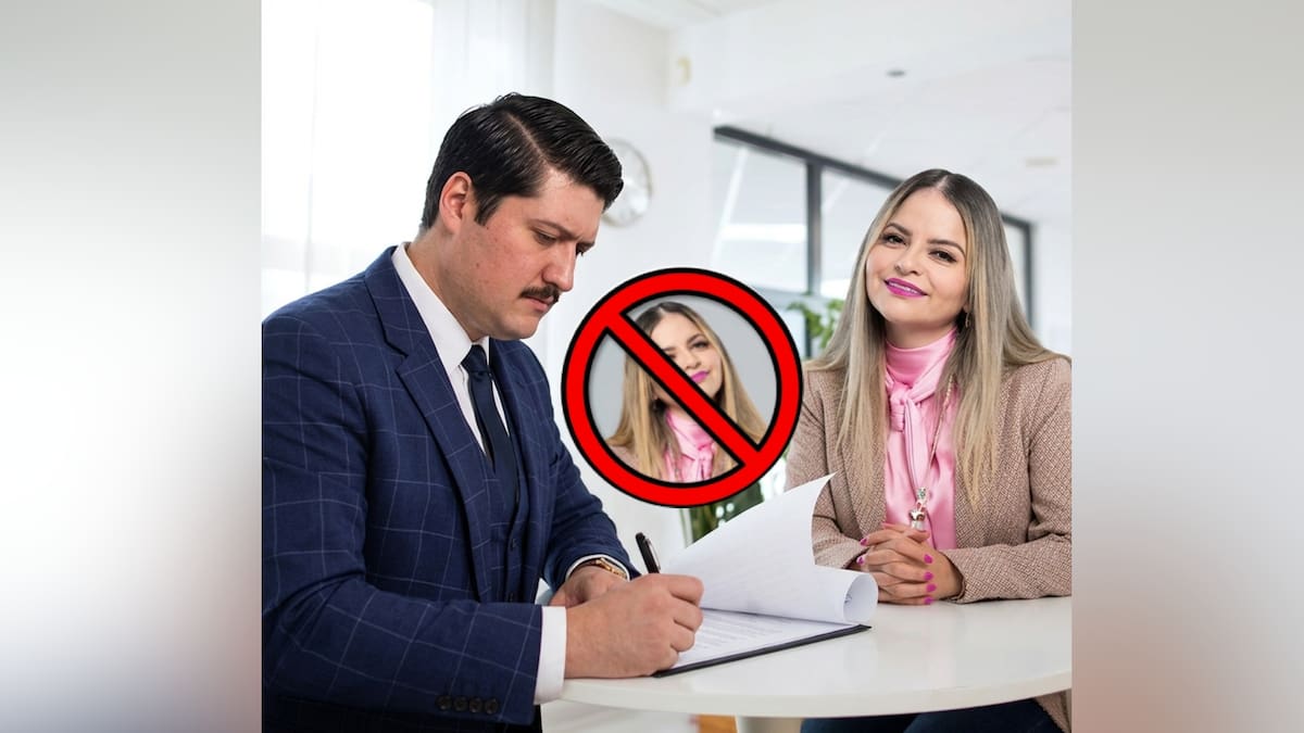 El Senado busca prohibir el uso del "buró laboral" práctica con la que empresas "fichan" a trabajadores en una lista negra. Imagen hecha con IA inspirada en la serie de Amazon prime "La Oficina