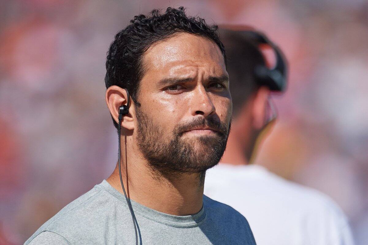Mark Sánchez anunció su retiro de la NFL