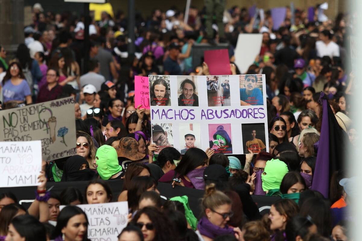 "No sirve de nada cambiar las leyes si no las ejecutan", vendedora de la CDMX