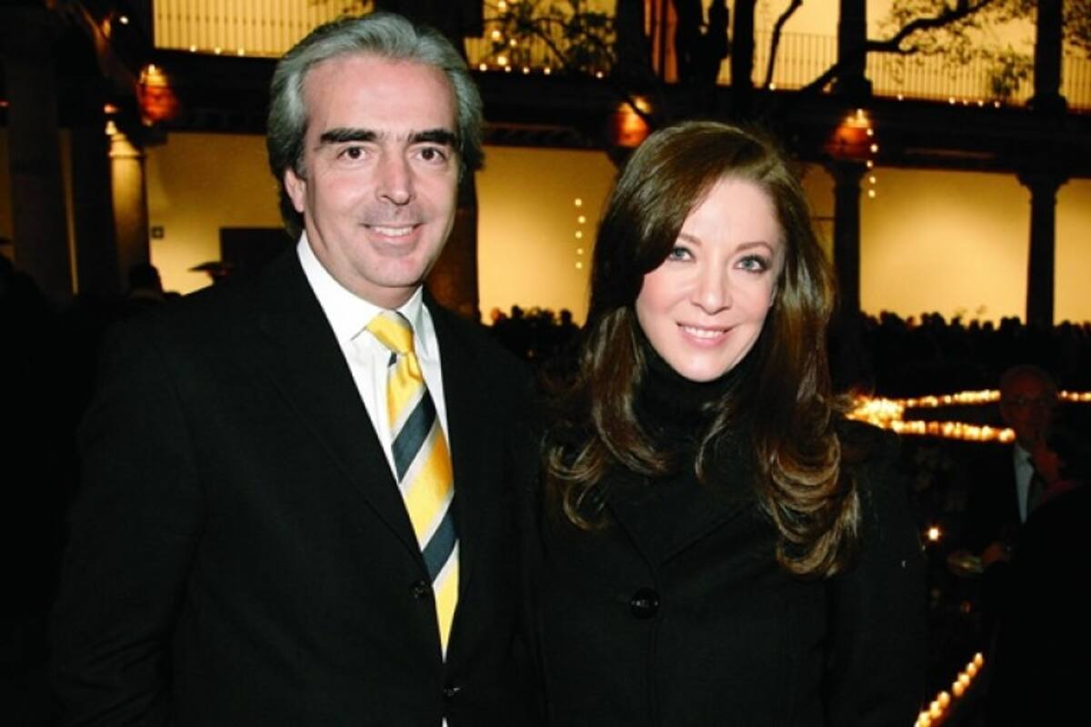 ¿A qué se dedica Lorenzo Lazo, viudo de Edith González?