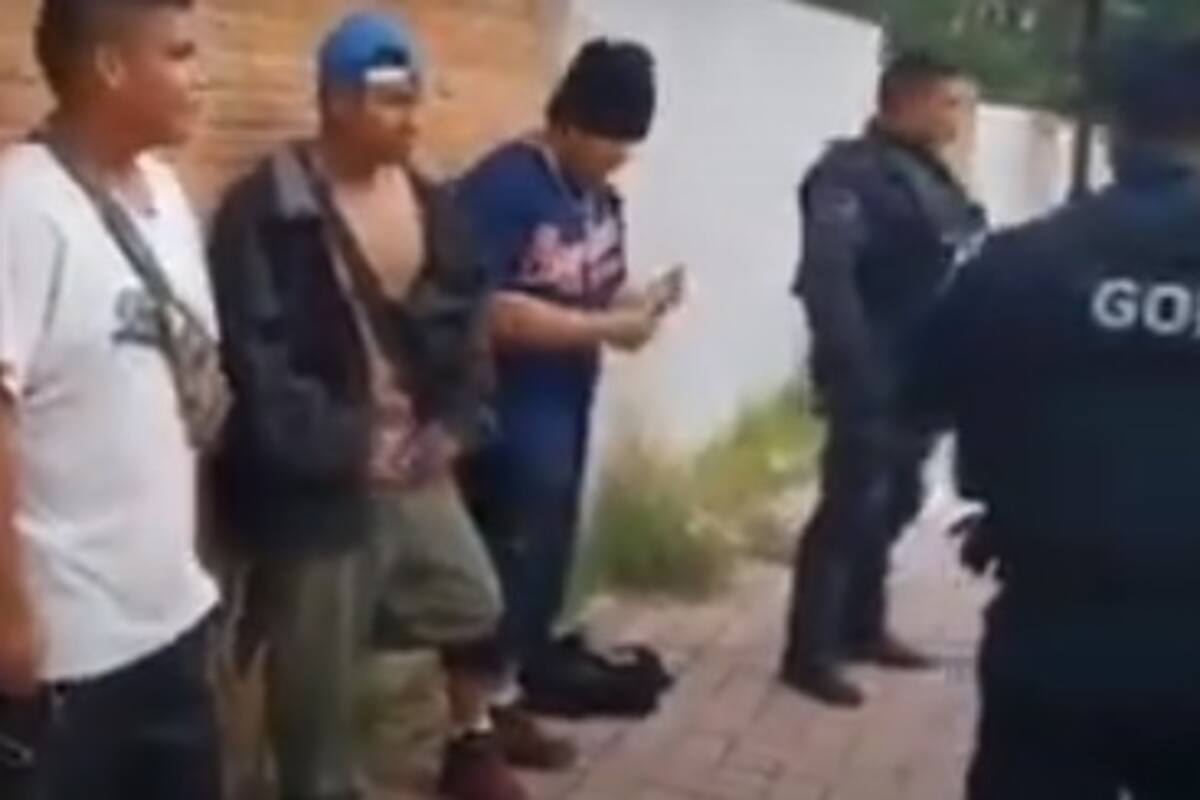 Rapean para evitar ser detenidos por la policía