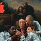 “Está lleno de simbolismos”: Apple lanza un sospechoso comercial y todos hablan de él