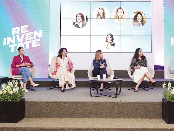 “Reinvéntate a cualquier edad”: Women Up fortalece el liderazgo femenino con más de 400 mujeres participantes