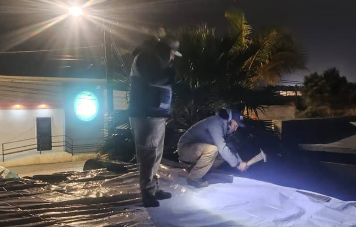 Personal de Protección Civil acudió a realizar las reparaciones.