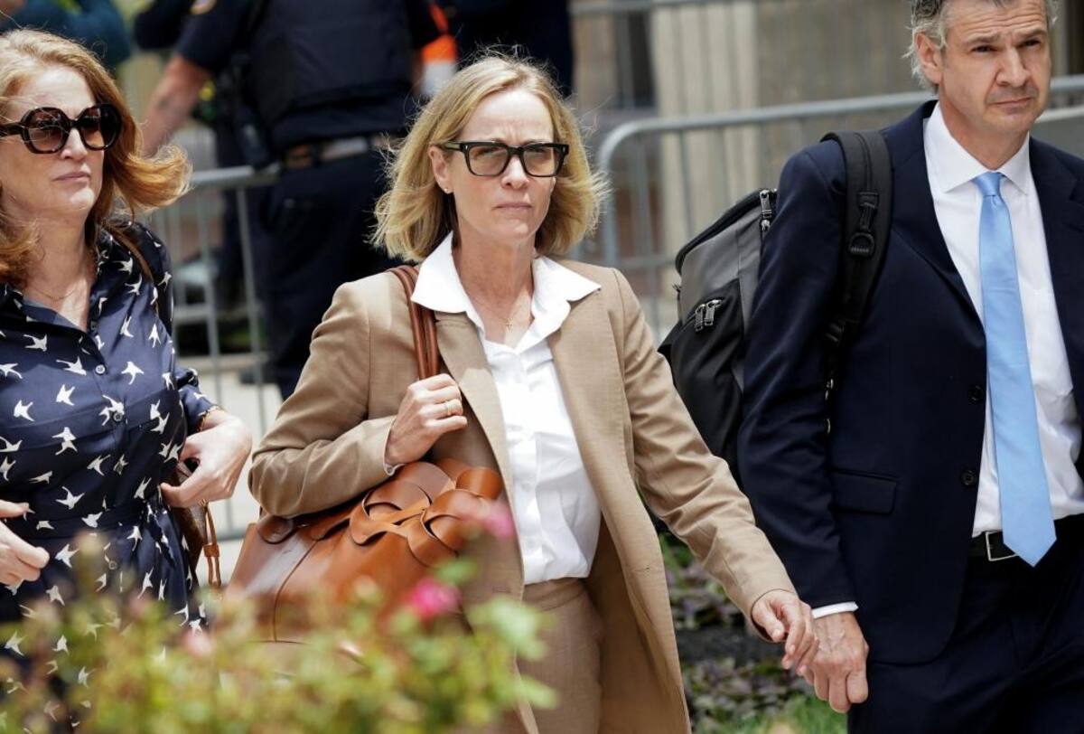 Kathleen Buhle, exesposa de Hunter Biden con quien comparte dos hijos, llegó a la Corte este miércoles. | AP