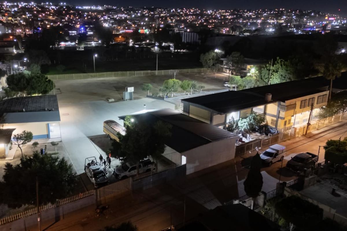 Muere hombre tras buscar auxilio frente a base de la Guardia Nacional