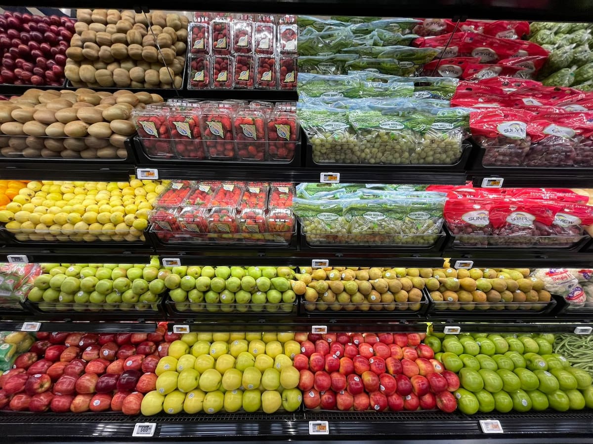 Se represente como una mejorable opción de consumo para los habitantes de Ensenada donde los clientes podrán encontrar calidad y precios bajos. Foto: Alejandro Zepeda