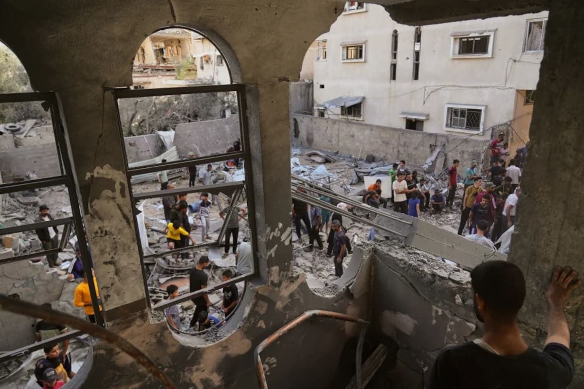 Israel avanza hacia el centro de Gaza, ordenaron a la población trasladarse al Sur