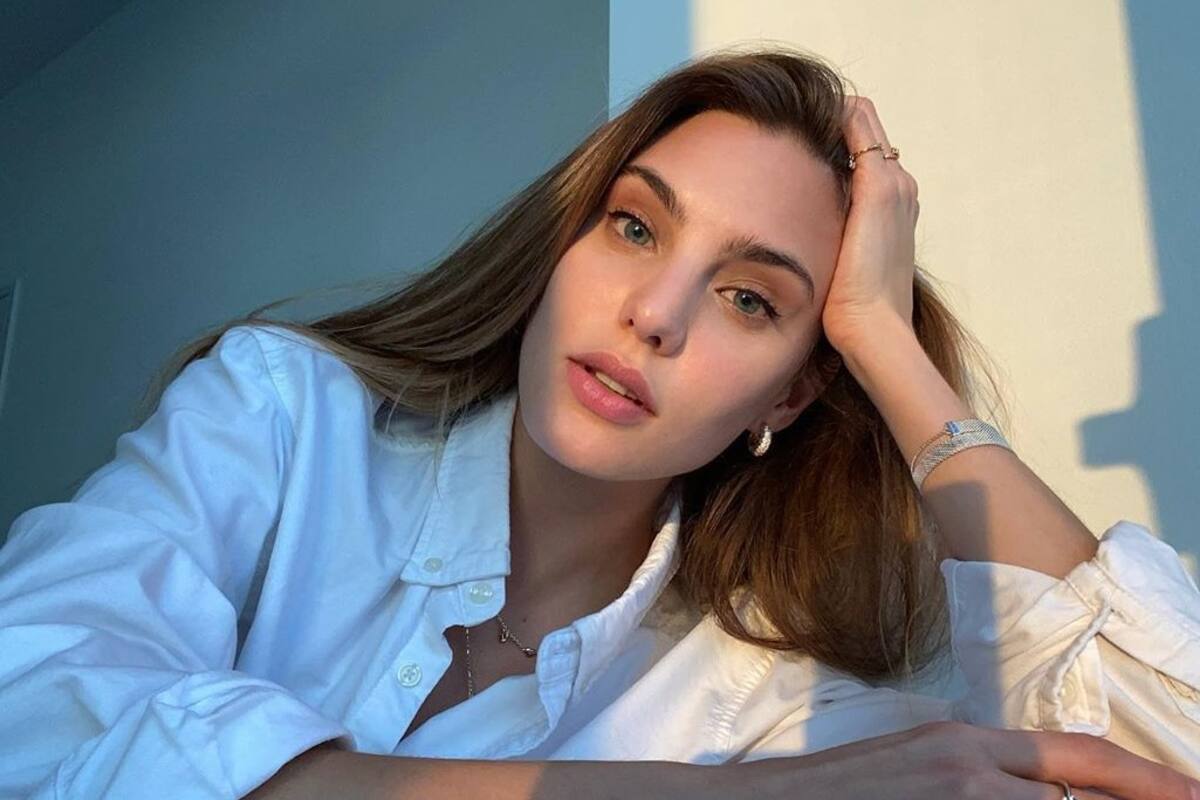 ¿Quién es Macarena Achaga, la actriz que dará vida a Michelle Salas, la hija de “El Sol”, en Luis Miguel: La serie?
