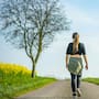 Paseos japoneses, la tendencia que gana popularidad por su efecto en la ansiedad y la salud mental