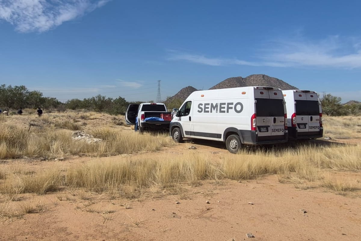 Hallan a hombre de 35 años sin vida y con signos de violencia en arroyo del norte de Hermosillo; FGJE investiga homicidio