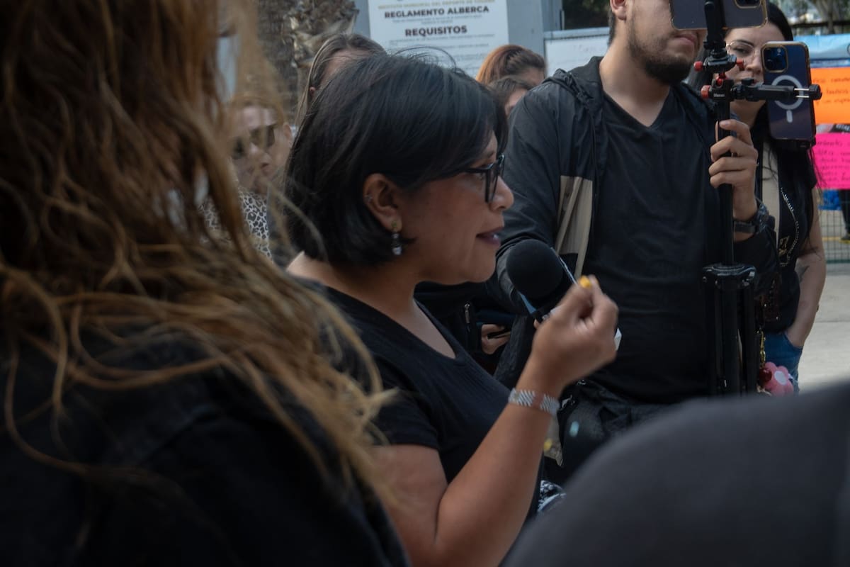 Los asistentes denunciaron también actitudes prepotentes y falta de atención al solicitar apoyo del administrador. Foto: Border Zoom