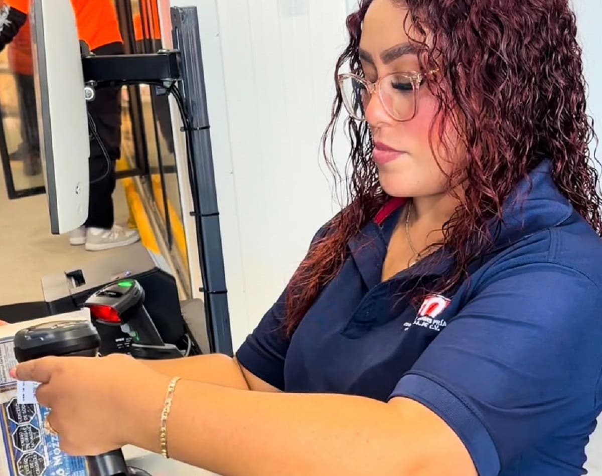 CCFN inauguró su nueva sucursal en el local 40 del Mercado de Abastos de Tijuana. Foto: Lorena Salinas
