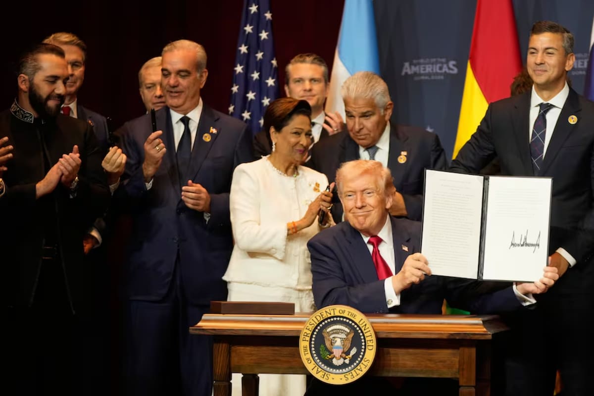Guatemala confirmó que pidió cooperación militar a Estados Unidos contra el narco pero desmintió que exista un acuerdo de ataques conjuntos, después de que The New York Times reportara que el presidente Arévalo selló el pacto con el secretario de Defensa Pete Hegseth