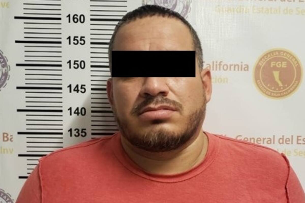 Asegura FGE a presunto vendedor de drogas tras cateo