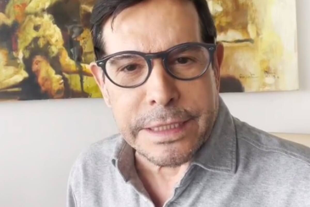 Juan José Origel reveló que su médico lo dio de alta tras ser intervenido de emergencia y ya viajó a la CDMX