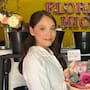 A sus 25 años, Leslie vende flores para reunir 250 mil pesos y pagar una cirugía contra la endometriosis