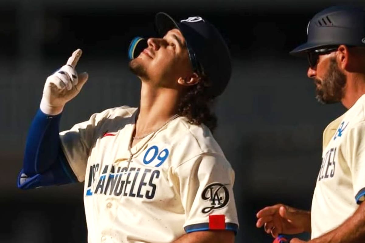 Diamondbacks descartó a Alek Thomas tras batear apenas .181 y dejar su carrera en MLB en riesgo, pero Dodgers trabajó tres meses para corregir su swing y el mexicano regresó a Grandes Ligas con un hit productor en su debut con Los Ángeles