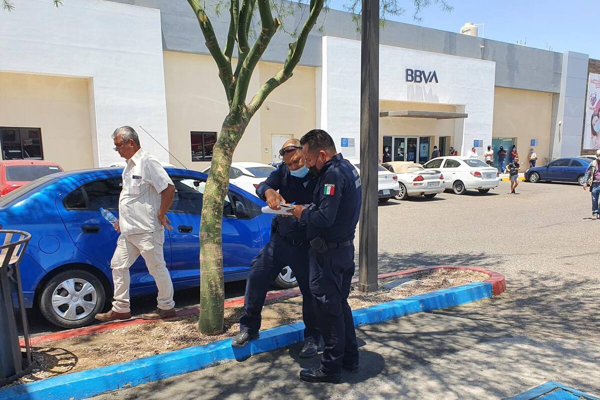 Asaltan a empleados de gasolinera cuando hacían depósito de ventas en banco