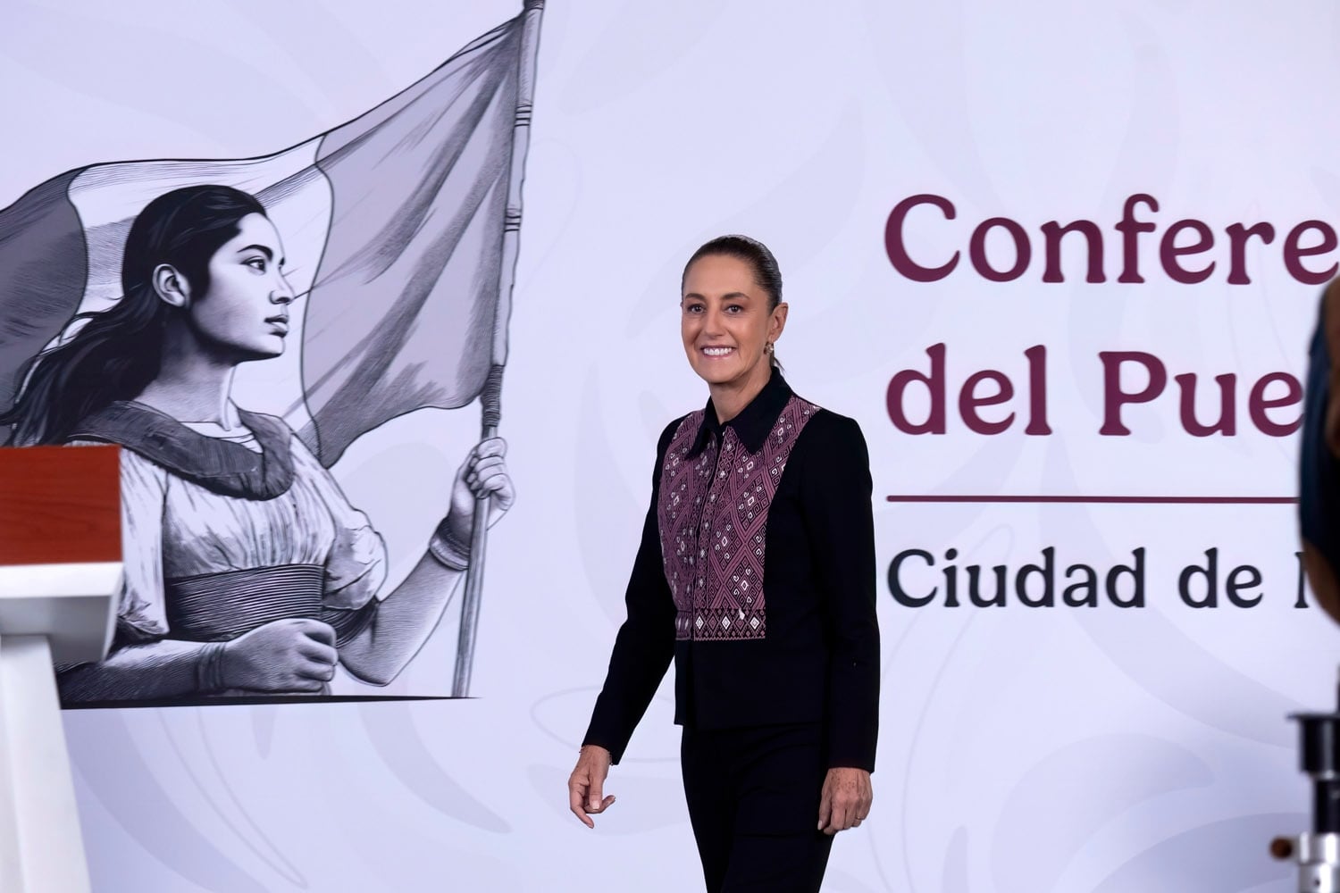 La presidenta Claudia Sheinbaum en una