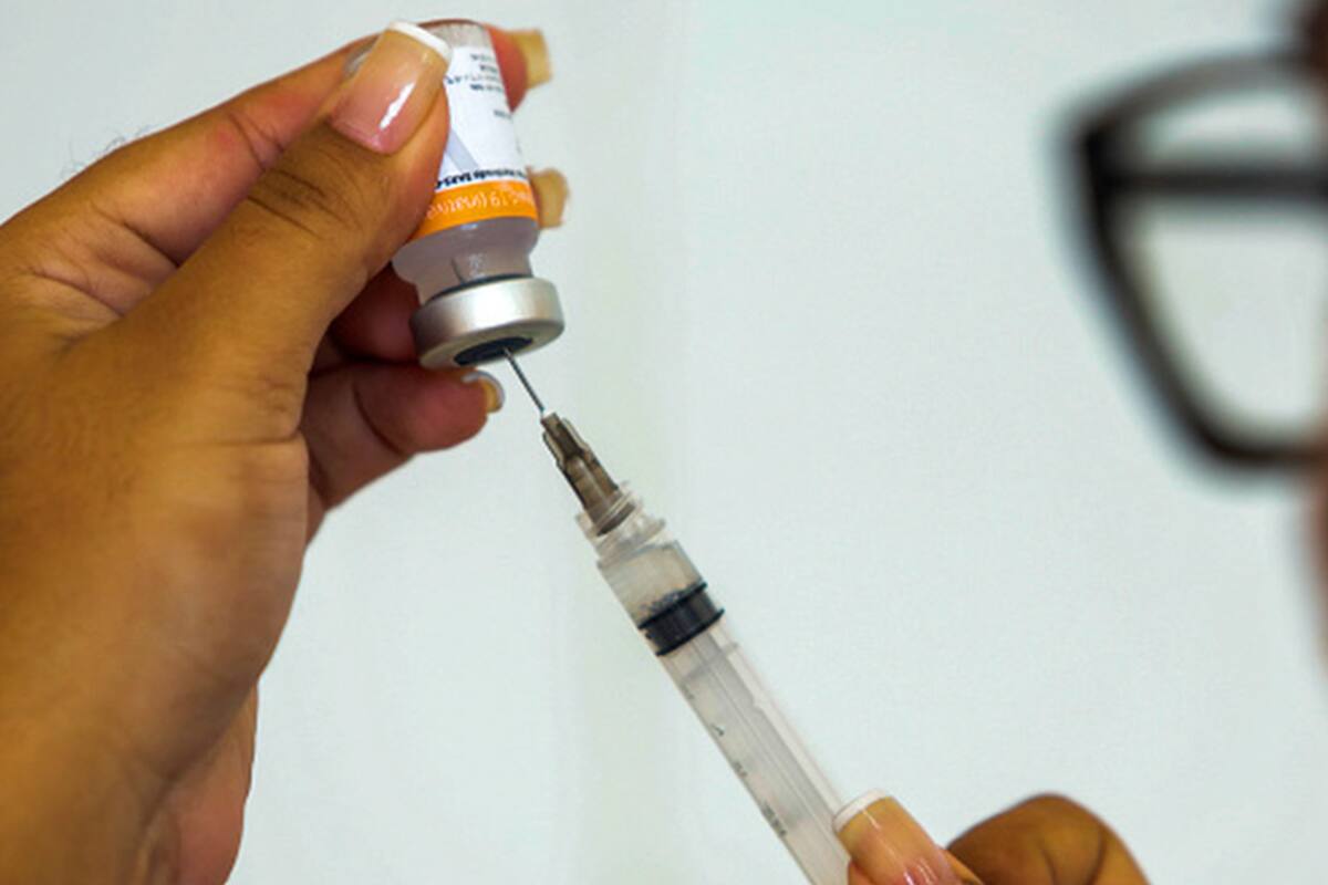 Vacuna contra la covid-19: los riesgos de no ponerse la segunda dosis