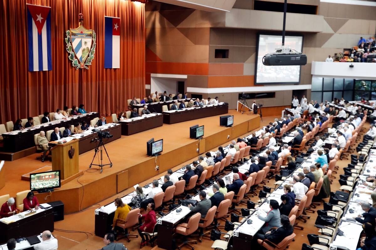 Mañana Cuba elige al presidente de la República en más de 40 años