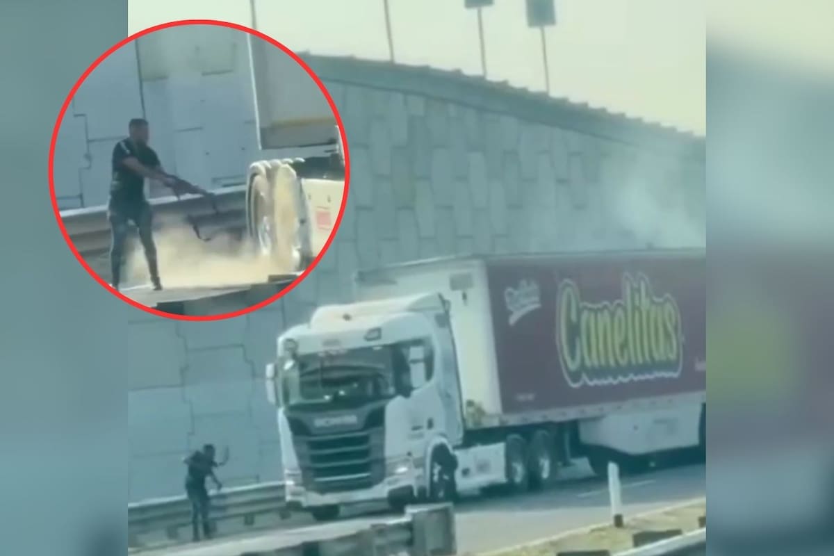 VIDEO IMPACTANTE: Elementos del CJNG bajan a punta de armas largas a camionero civil y le ponchan las llantas a disparos