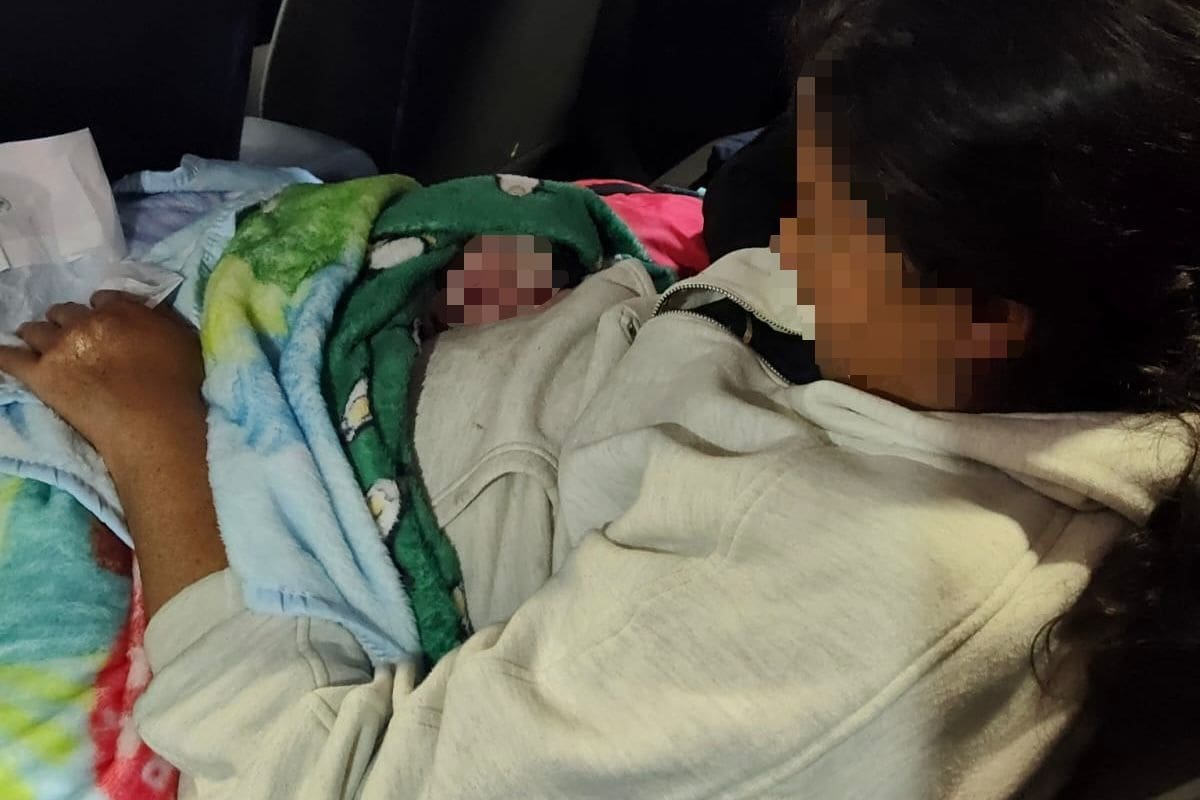 Policías brindan apoyo durante labor de parto en Ensenada