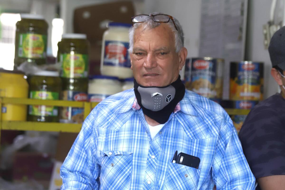Poder ayudar hace feliz a don Rubén