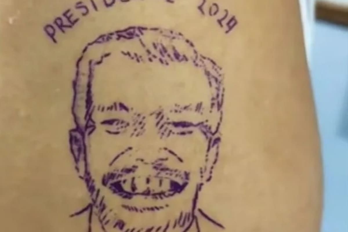 Joven se tatuó el rostro del excandidato jorge Máynez y causa furor en redes sociales