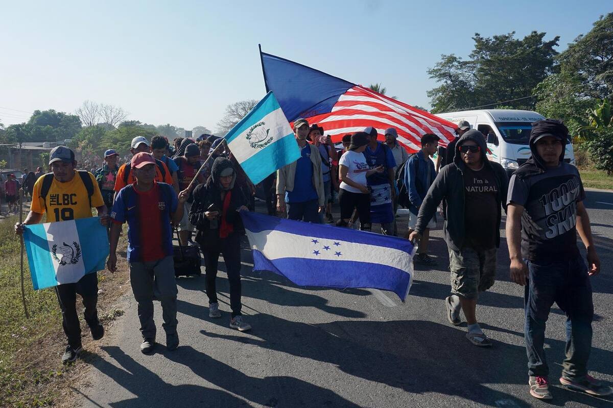 Tercera caravana migrante parte desde Tapachula, Chiapas: Van haitianos, venezolanos y centroamericanos