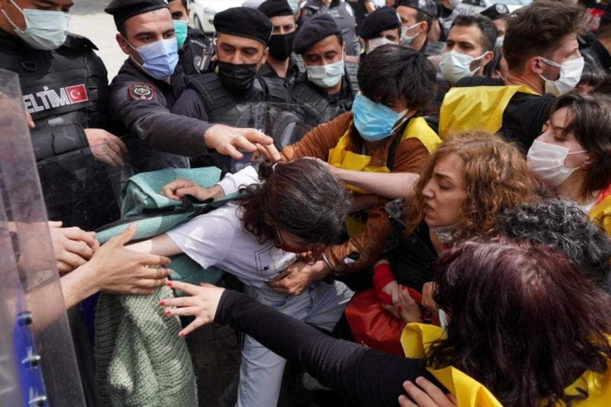 En imágenes: así se vivieron las protestas y marchas en el mundo por el Día de los Trabajadores a pesar del coronavirus