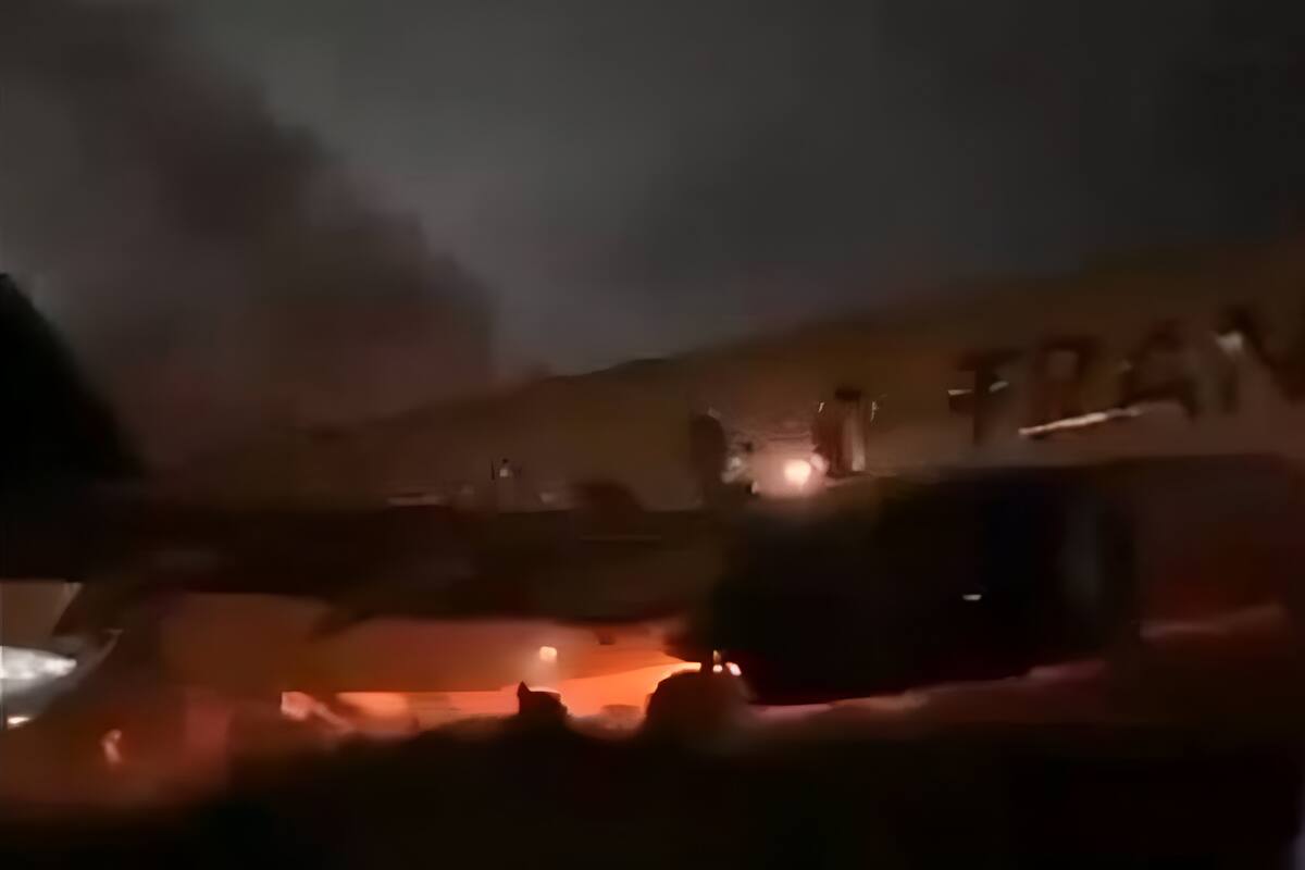 VIDEO: Avión Boeing se sale de la pista en Senegal, hay 10 heridos
