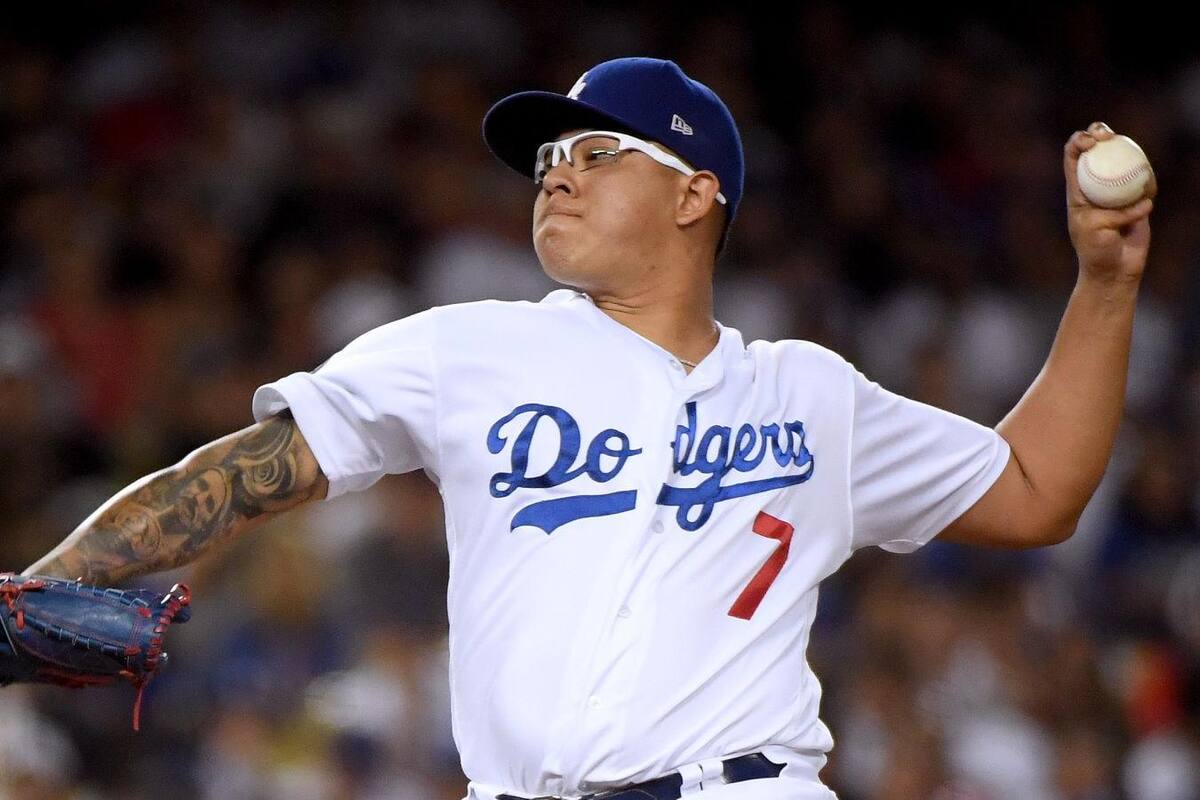 Mookie Betts respalda triunfo de Julio Urías con ¡tres jonrones!