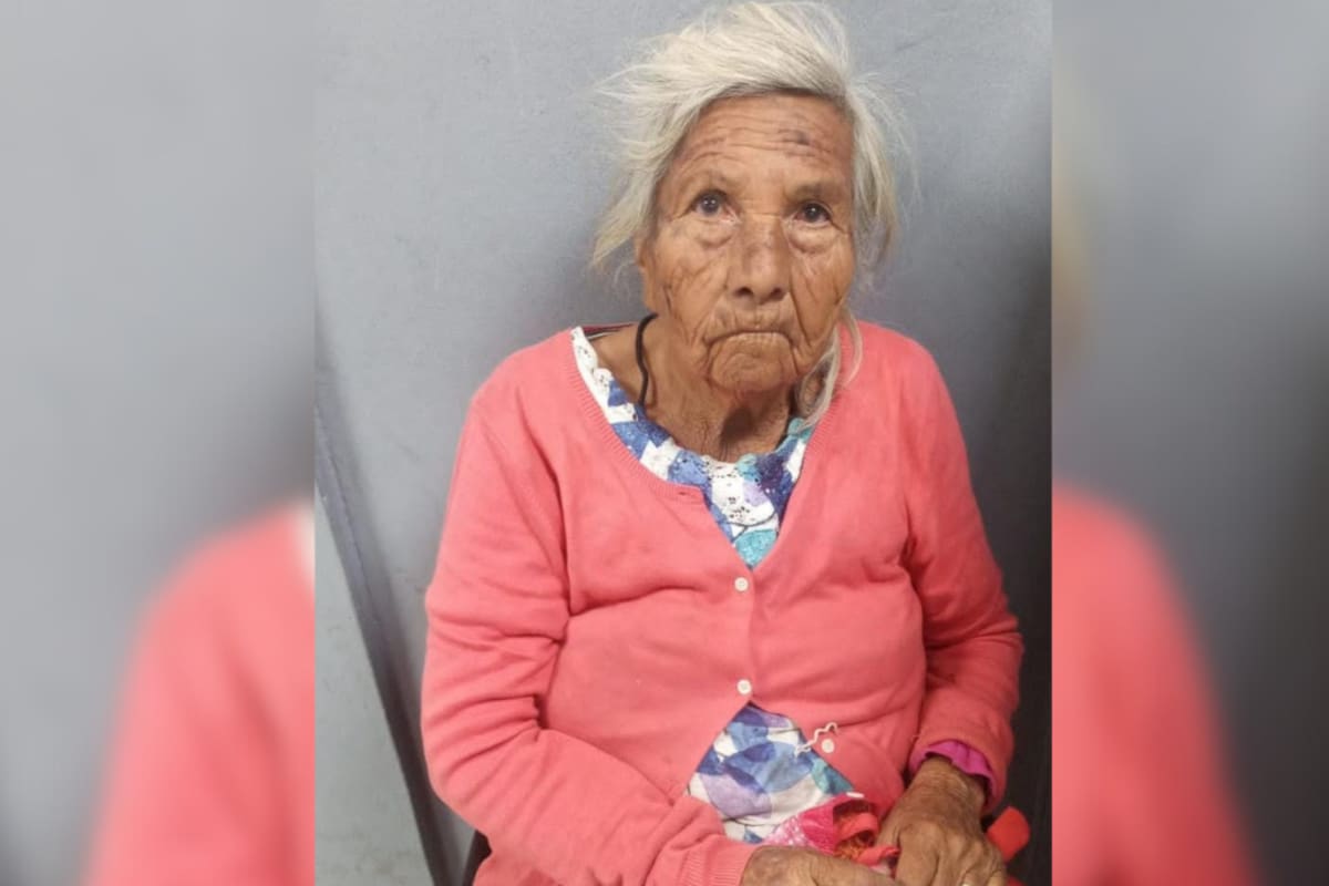 Buscan a familiares de Ignacia González, adulta mayor resguardada en la Comandancia Centro