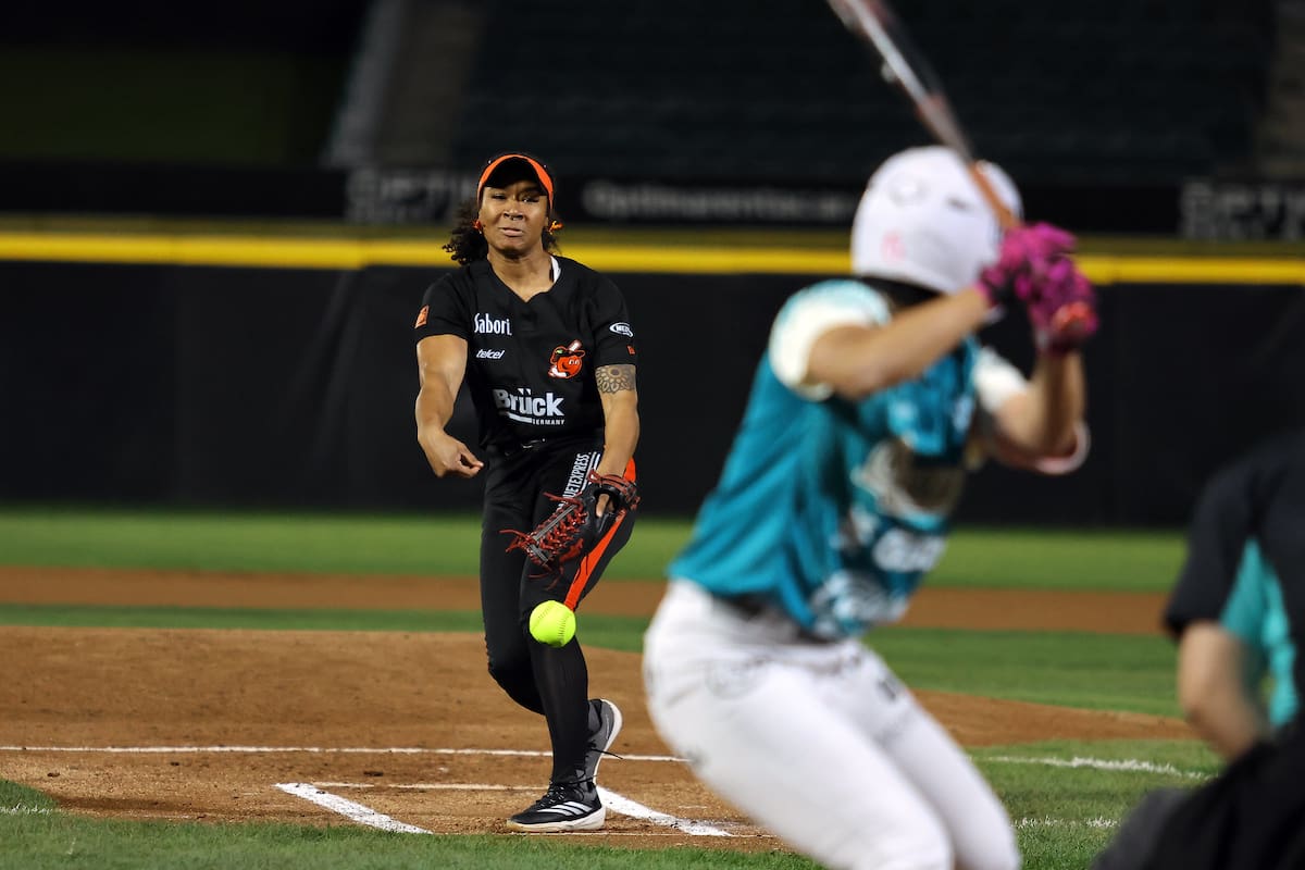 NARANJERAS VUELVEN A CAER ANTE OLMECAS EN ESTADIO FERNANDO VALENZUELA