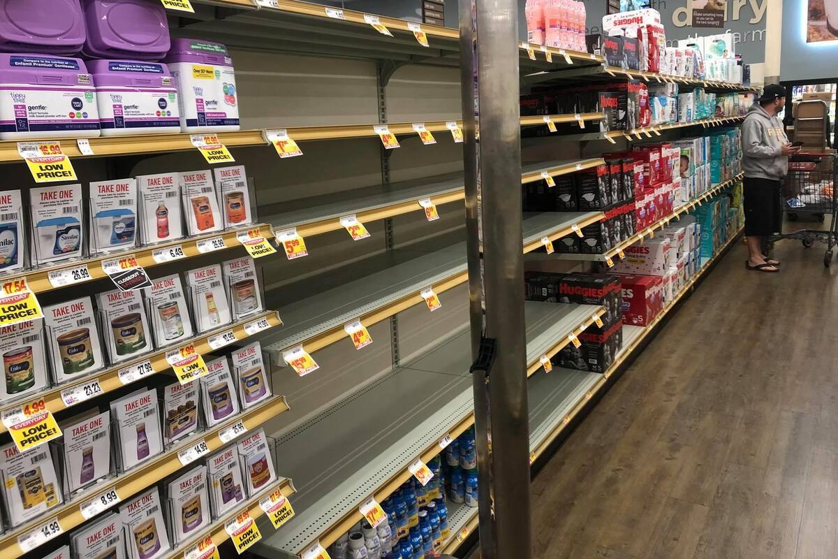 Más de 83 mil empleados de tiendas departamentales siguen sin trabajar