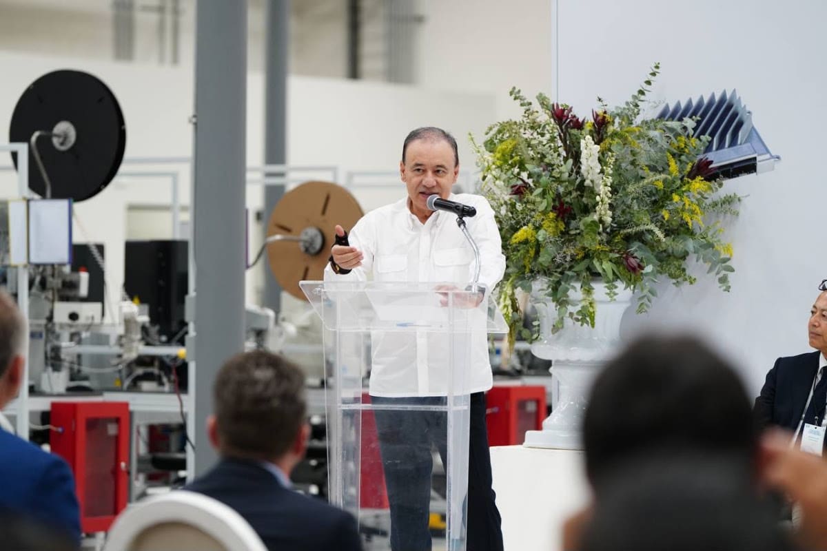 Alfonso Durazo destacó que Sonora reúne condiciones para convertirse en un actor relevante del sector aeroespacial. FOTO: ESPECIAL