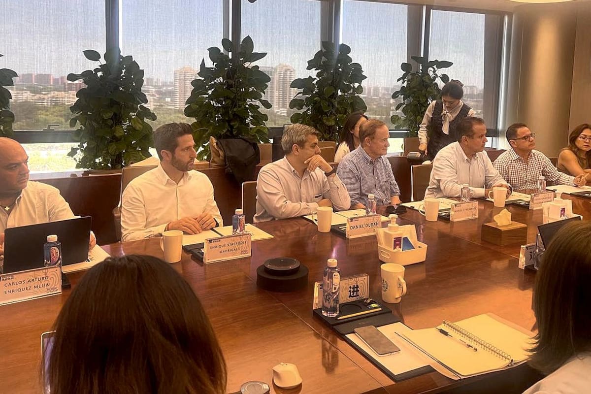 Visita alcalde Toño Astiazarán empresas líderes en sustentabilidad ambiental y reciclaje en China