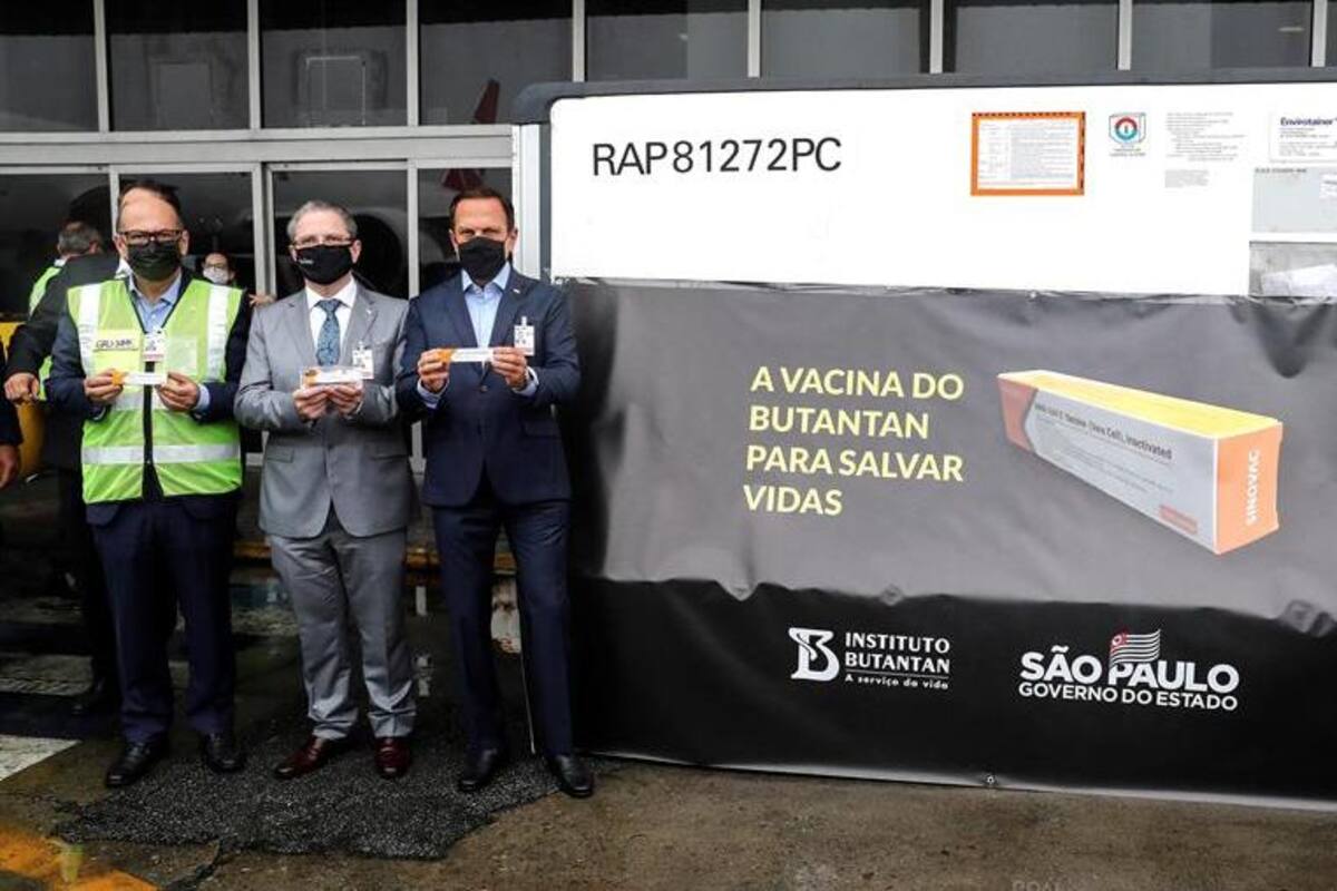 Estudios de vacuna de China contra Covid-19 llegan a fase final en Brasil