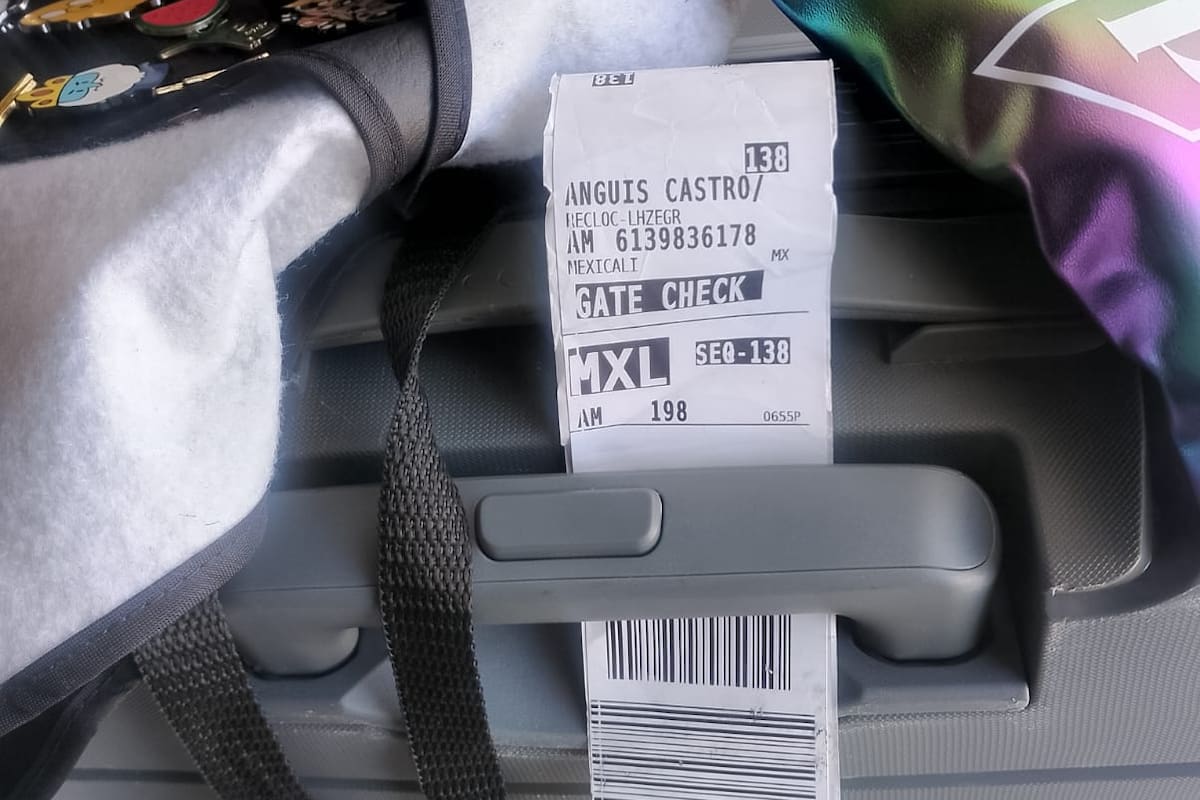 Buscan en Mexicali a pasajero que intercambió maletas por error en el aeropuerto