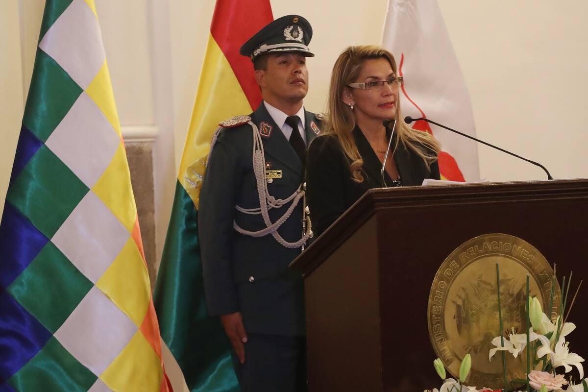 Rusia acepta a Jeanine Áñez como presidenta provisional de Bolivia