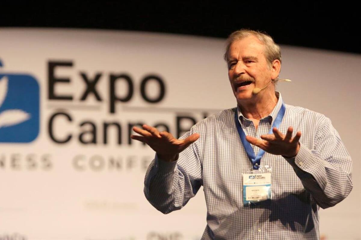 Vicente Fox renuncia a escoltas