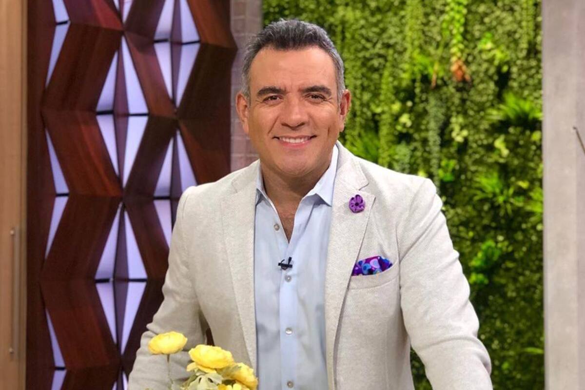 ¿Por qué terminó la relación entre Telemundo y Héctor Sandarti?