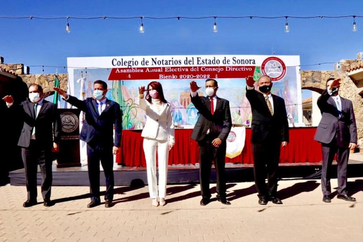 Eligen notarios de Sonora a su nuevo presidente; asume cargo Rascón Soria