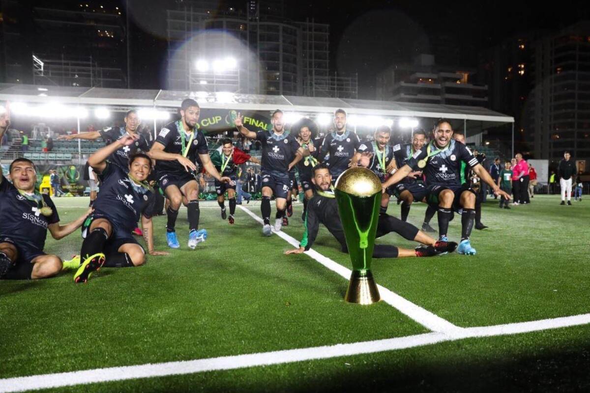 ¡Campeón mundial! Sonorense anota doblete y México golea a Brasil en la final