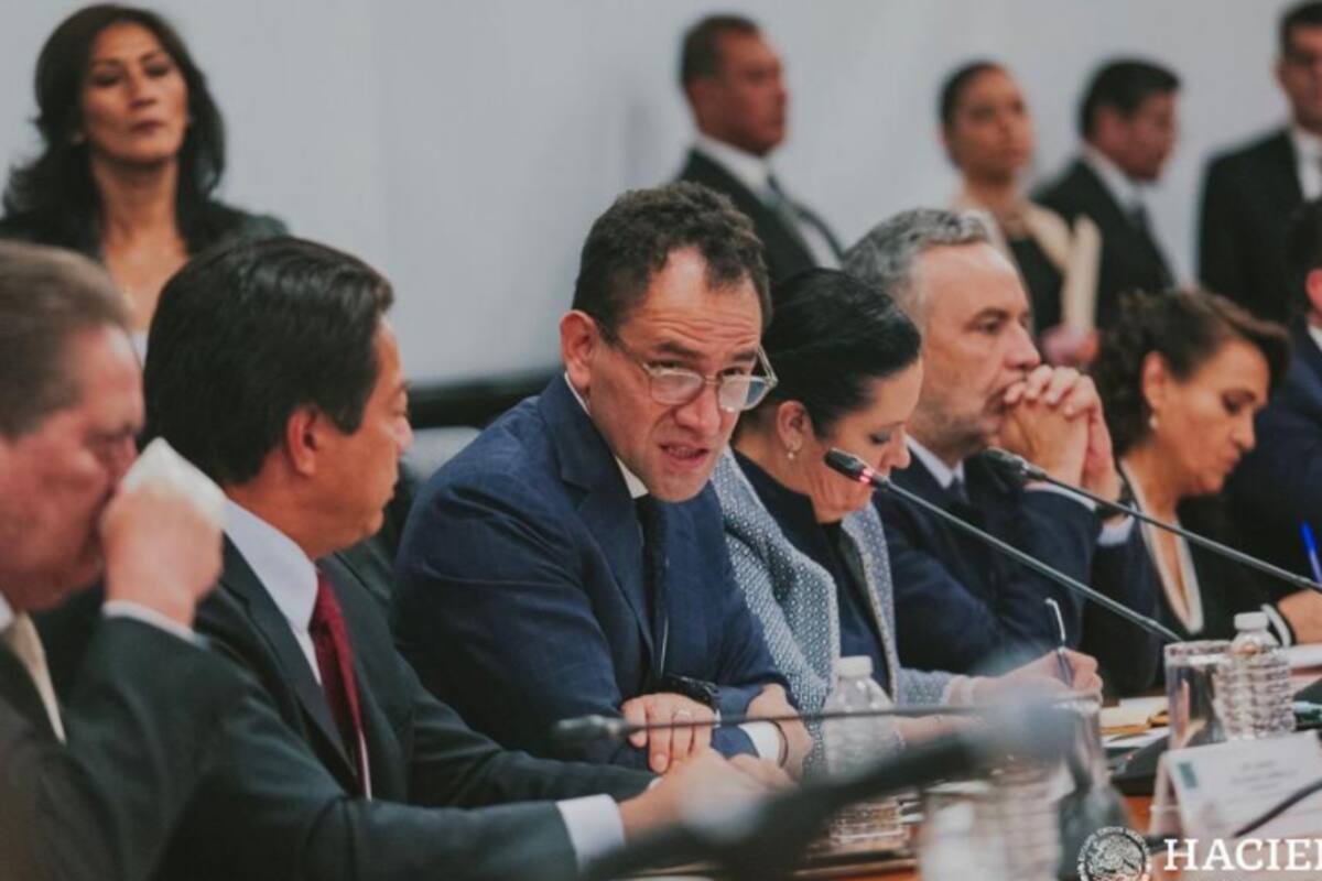 SHCP muestra desempeño mixto de economía mexicana